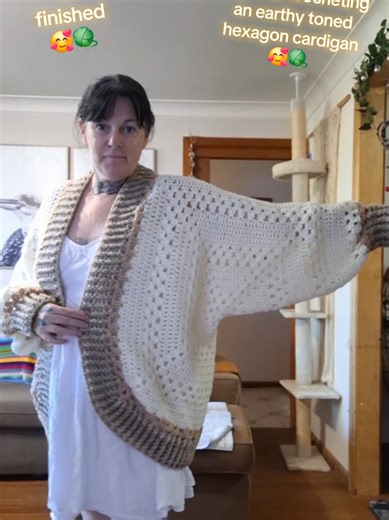 Earthy Toned Hexagon Cardigan: Final Reveal