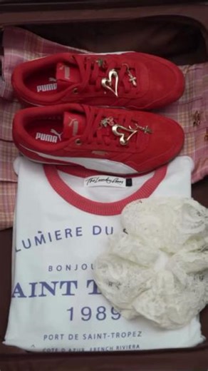 Summer travel starts from the feet up!✈️ From Steve Madden styles to Puma, and New Balance faves, DSW Designer Shoe Warehouse has everything you need to step into vacation mode.🧳 | Santee Trolley Square