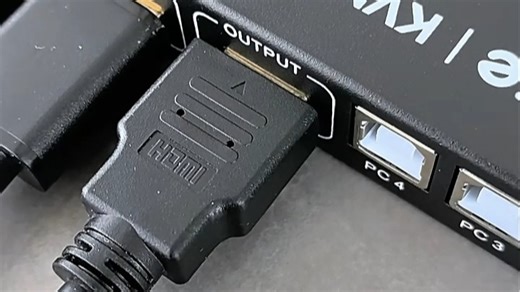 四机一屏，玩转花样分屏，这个四进一出画面分割器真好用！