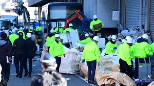 あいりん総合センターの野宿者を強制退去　大阪・西成区