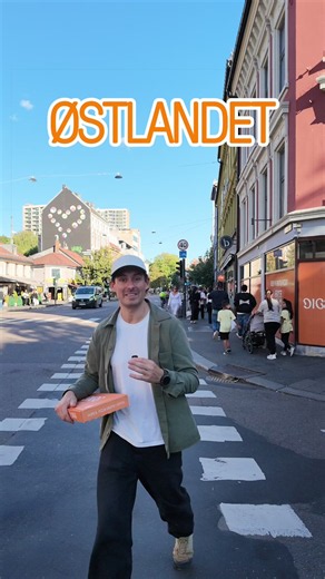 NY LOKASJON, NY KONKURRANSE! 📣 Vi åpner ny lokasjon på Østlandet! Kommenter hvor vi befinner oss og bli med i trekningen av et gavekort på 500kr hos DIGG pizza! 🧡 Tagg gjerne en venn som burde prøve lykken ⭐️ Vinner trekkes 1. september