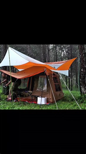 Camping in Heavy Rainfall: Nature's Challenge