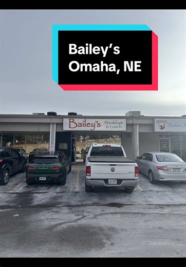 Bailey’s | Omaha, NE #omahafoodie #omahanebraska #foodreview #breakfast #supportlocal