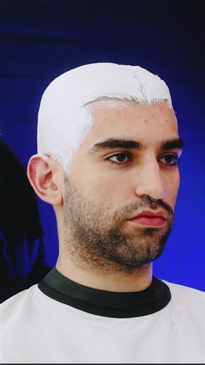 The Full Color Experience From the first lift to the final tone, this full service brings everything together. Precise bleaching followed by custom hair color creates depth, intensity, and a polished finish that elevates the entire look. Level up your style. | Lv3