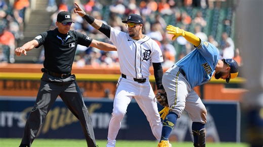Tigers' Javier Baez gets clowned online after base-running gaffe leads to double play