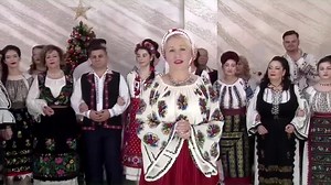 84K views · 3.9K reactions | Cine m-a lovit o dată❤️懶 Text și muzică: Nina Predescu Filmare: Emi Tv | Nina Predescu | Facebook