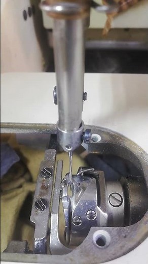 Why Is My Sewing Machine Skipping Stitches? Timing Secrets REVEALED! #jukimachine #sewingmachine