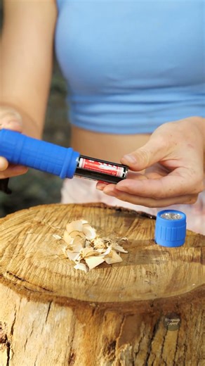 Life-Changing Outdoor Trick! 🌲😱 You NEED to Know This