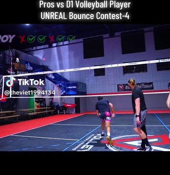 Unreal Volleyball Bounce Contest: Pros vs D1 Player