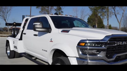 2026 Dodge Ram 5500 4x4 Ready to work Big Screen Diesel Aluminum Wheels Jerr -Dan MPL 40 Big Tire Dollie’s Led Directional Light Bar Loaded with Equipment Sold by Franchise Dealer 214-878-5139 #Jerrdan #Towlife | Wrecker Warehouse of Texas LLC