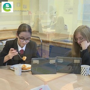 With a focus on high quality learning & teaching, Castlemilk High School uses some of its Pupil Equity Funding (PEF) to provide a range of study opportunities, including residential weekends, breakfast clubs and Saturday classes. PEF Report 2025: ow.ly/OZcT50VUSAg Find out what else they use their funding for 👇 | Education Scotland