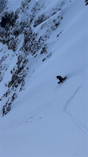 Stratton Matteson on Instagram: "Surf the Alpine. Nov 8th. 🎥 @shred_or"