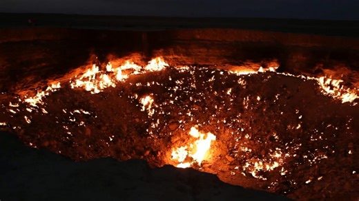 Darvaza Crater: Drone views of Turkmenistan's 'Door to Hell' - Worldwide