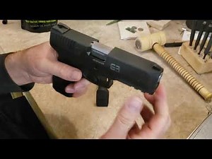 Taurus G3 vs SAR ARMS SAR9 9mm comparison