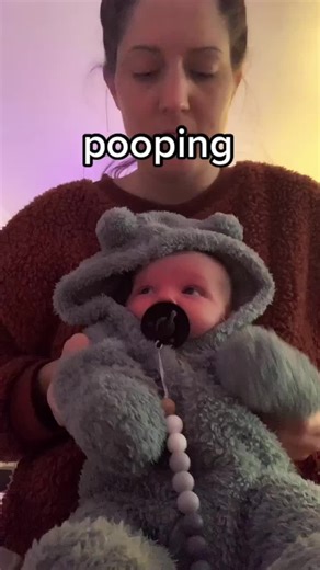 Fresh Diaper Pooping Experience with Tena