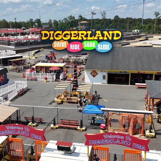 🌞 Looking for the ultimate summer adventure? 🌊 Head to the ONLY construction theme & water park in the US—#DiggerlandUSA! 🚜 With 40 rides and attractions, there's something for everyone. Spin around in a giant excavator, soar across the park on a thrilling zipline, and beat the heat at The Water Main. Don't miss out on this unforgettable family-fun experience! 🎢👷‍♂️ Check out our rides & attractions HERE => https://digusa.co/47yB1tq | Diggerland USA