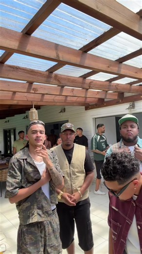 Boucan Canot: Danse et Énergie Positive