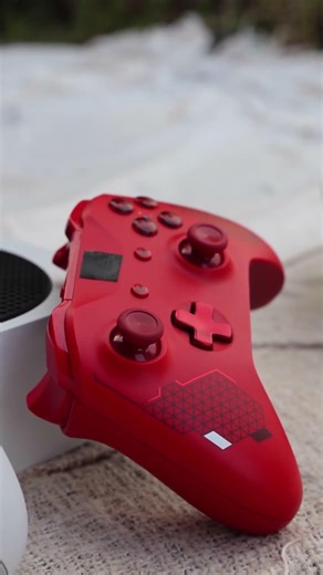 This Commodore 64 replica is just $85—relive your childhood gaming memories!