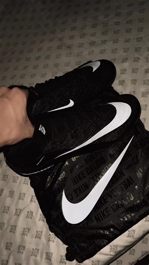 Nike Mercurial Superfly Vapor 16 Elite Black Edition Review