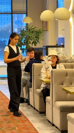 Абильдина Дана Диасқызы on Instagram: "🌹😍"