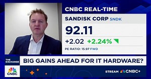 The Street is undervaluing these tech hardware names, says Bernstein's Mark Newman