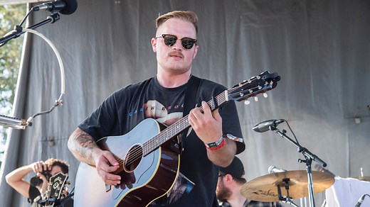 Zach Bryan announces Red Rocks concert