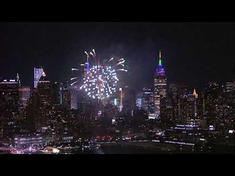 WorldPride 2019: Fireworks Mark End of NYC's Biggest Pride Celebration Ever | NBC New York