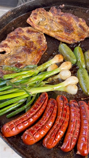 Food’s ready — grab a plate and dig in! 👏 Pork steaks seasoned with our classic SPG, cooked to golden perfection and juicy at 145°F. Fun fact ➡️ This disco was a gift from my mother-in-law over 22 years ago and it’s still going strong! 💪 #mexicanfood #discada #comidamexicana #bbq #grilling | TonyandMaribel
