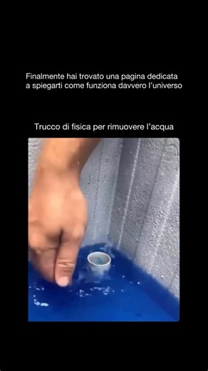 Scienza Media on Instagram: "Segui (noi) @scienza.media 🔬✨ Si chiama sifone a campana (Bell Siphon) — e anche se sembra magia, è pura dinamica dei fluidi. Il trucco è questo: quando l’acqua in un serbatoio sale oltre un certo livello, il sifone entra in funzione all’improvviso. Gravità e pressione dell’aria lavorano insieme per far uscire l’acqua automaticamente… finché il serbatoio non è quasi vuoto. Per questo i sifoni a campana si usano in sistemi come acquaponica e idroponica: fanno circola