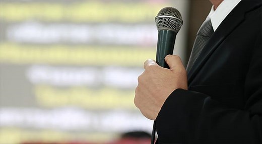 What Is A Keynote Speaker, Exactly?