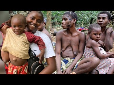 Hardest Forest Life For pygmies Women in Uganda 🇺🇬||Diana Daisy #forest #villagelife #villagevlog