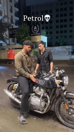 Petrol Khatam Ho Gaya🤣 #rider #viral #shorts