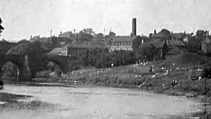 3.3K views · 89 reactions | A short piece of silent cine footage from 1946 showing the River Tees in Yarm. The video also shows Cecil Wrens Vinegar Factory long before it's demolition. Captured by local amateur filmmaker Tom W Hudson, who was a memeber of the Egglescliffe Cine Club. | Yarm-on-Tees | Facebook