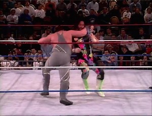 (1993.01.25) Randy Savage vs Repo Man - Monday Night Raw - WWF