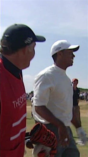 INCREDIBLE Tiger Woods Hole Out!