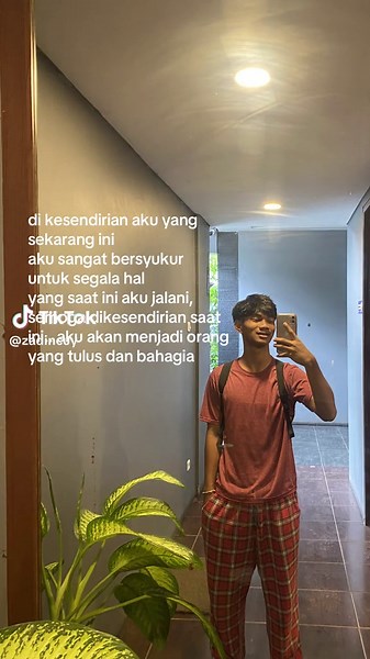 hmm😕 #kesendirianku #4you #4upage #fyp #tulus