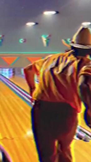 Lisa Lemon Neck Long Neck Way to Go Video ft. Midland