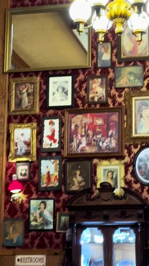 Ruby House Restaursnt is in Keystonr, South Dakota, in a complex with other Old West-themed tourist gift shops and restaurants.