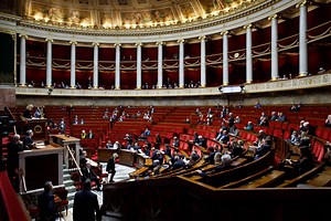 Dissolution de l’Assemblée : quels sont les cinq précédents sous la Ve République ?