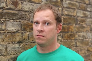 Peep Show actor Robert Webb opens up about battle with alcohol addiction: “I was slow-killing myself”
