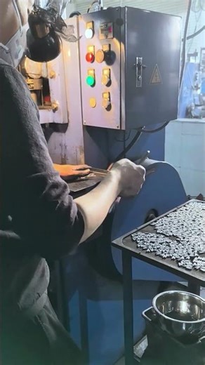 Processing Green Carbide Parts: Cleaning & Sorting 🏭