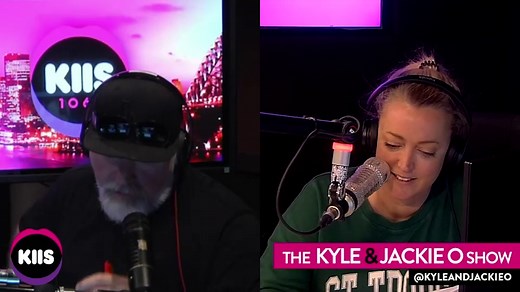 Mel shares Jules's text messages dumping her as a bridesmaid