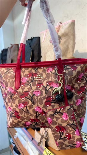 Tengo nuevos modelos de coach disponibles 😻#paratiiiiiiiiiiiiiiiiiiiiiiiiiiiiiii #coach #karolg #costoso pedir 8298851028 #zvaimport