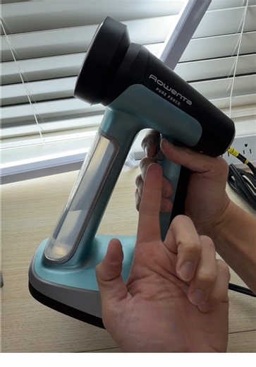 Rowenta Handheld Steamer Iron! https://www.tiktok.com/t/ZPHT71KFsFCnM-lYKtC/ (Affiliate Link) @groupeseb @Groupe SEB USA