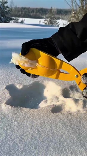 ASMR Snowball Sounds for Relaxation and Calm