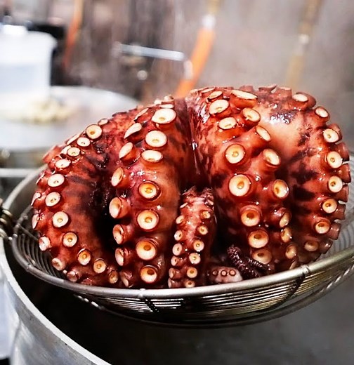67K views · 945 reactions | Cooking juicy giant octopus recipe | Justin Charley | Facebook