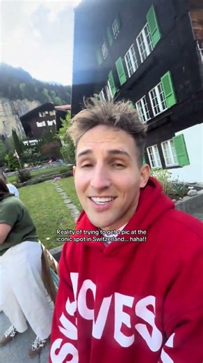How do people get these pics without anyone in it…?😅🤣 #switzerland #swiss #funny #reality #real