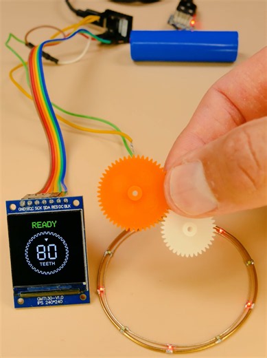 Can My DIY ESP32 Scanner Count Gear Teeth? ⚙️🤯 My DIY scanner just got a new feature! It can now automatically count the number of teeth on different gears. What should I add next? 👀 #DIY #electronics #ESP32 #arduino #engineering