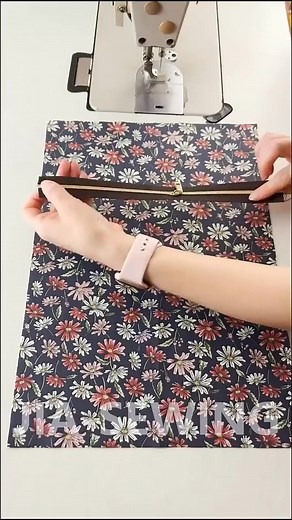 Flower Pouch🌼✨ #diysewing #sewingideas #reels #viral #design | Jia Sewing