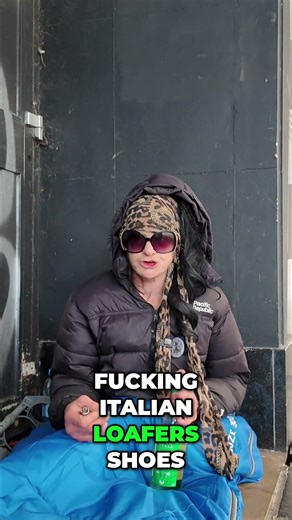 Undercover Copper! Spotting an Undercover Cop #shorts